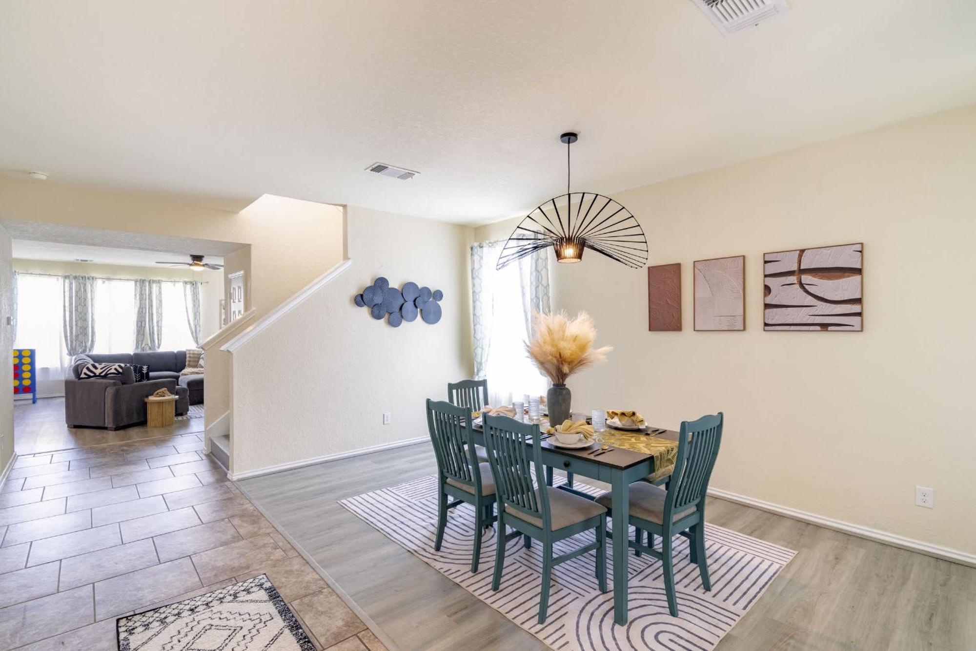 Family-perfect 4br House - Fenced Yard & Style * San Antonio
